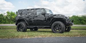 Jeep Wrangler with XF Off-Road XF-210